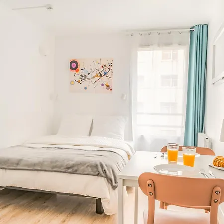 Inner Center Apartmán Courbevoie